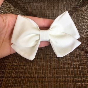 White Toddler/Baby/Girl Fabric Bow